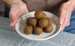 Apricot & Pumpkin Seed Snack Balls Recipe